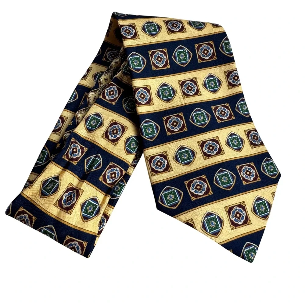 Tommy Hilfiger Mens Silk Tie Navy Gold Geometric Medallion Striped Made in USA
